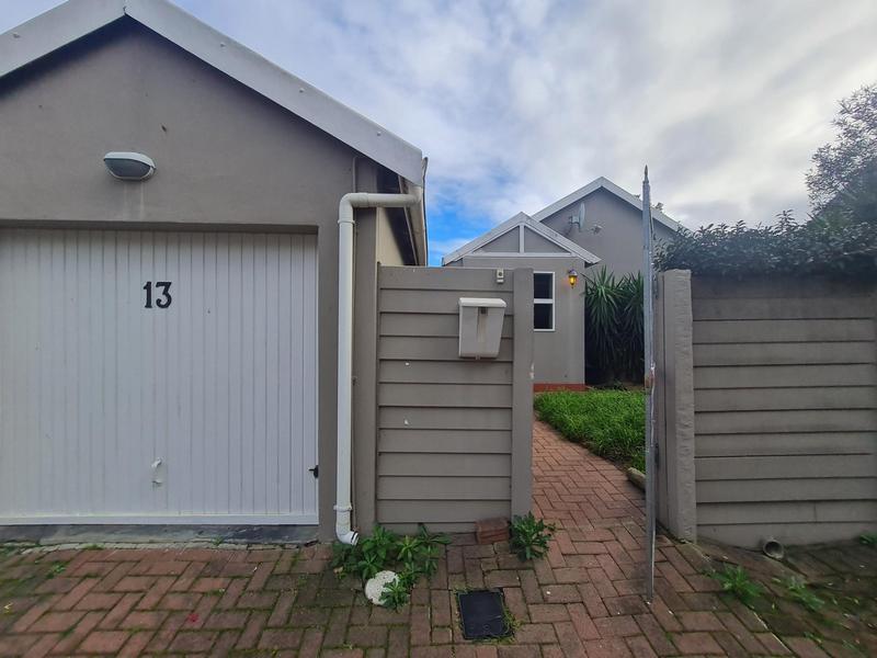 2 Bedroom Property for Sale in Admirals Park Western Cape